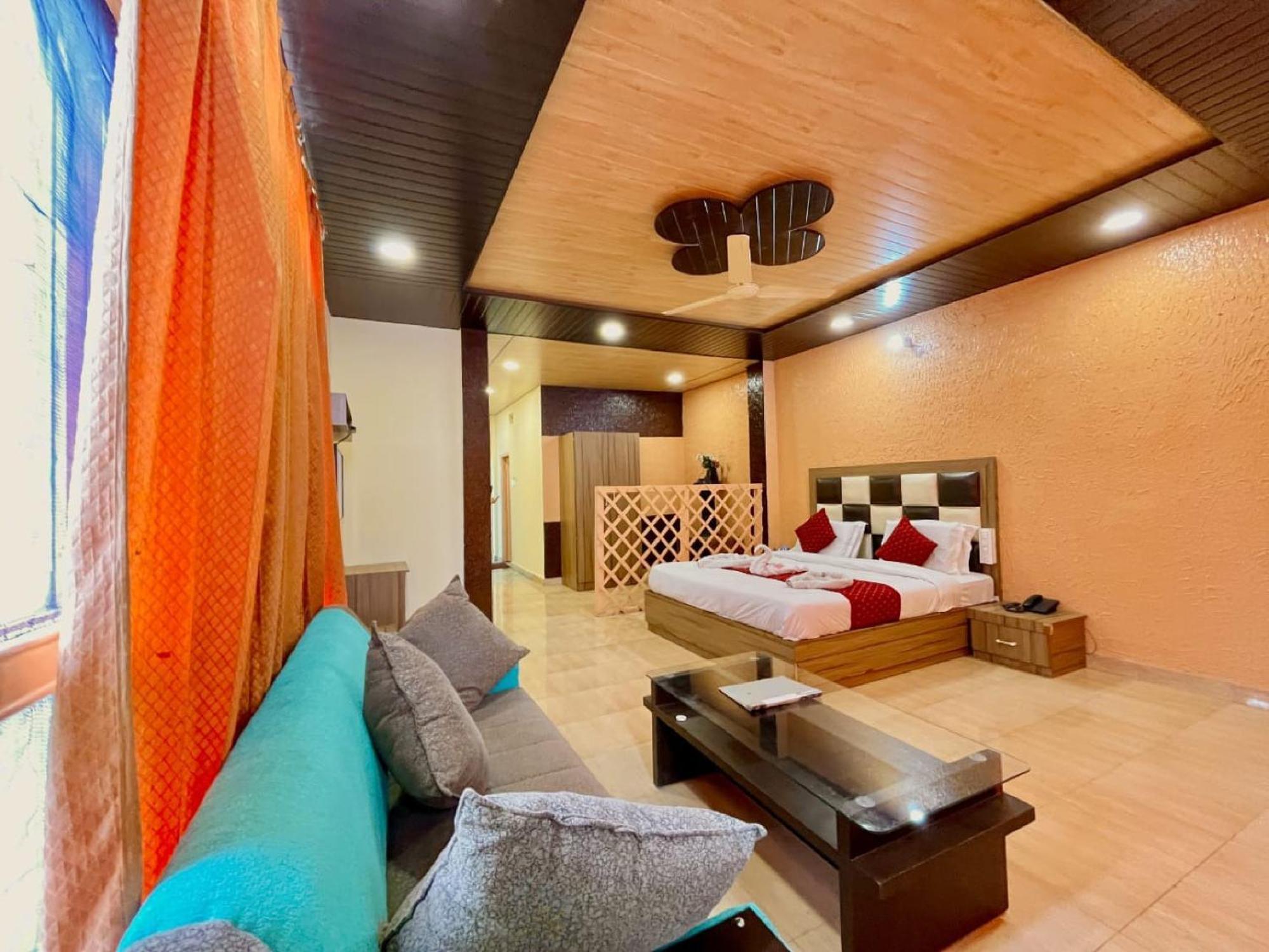 Sparkle Star Resort Khajjiar エクステリア 写真