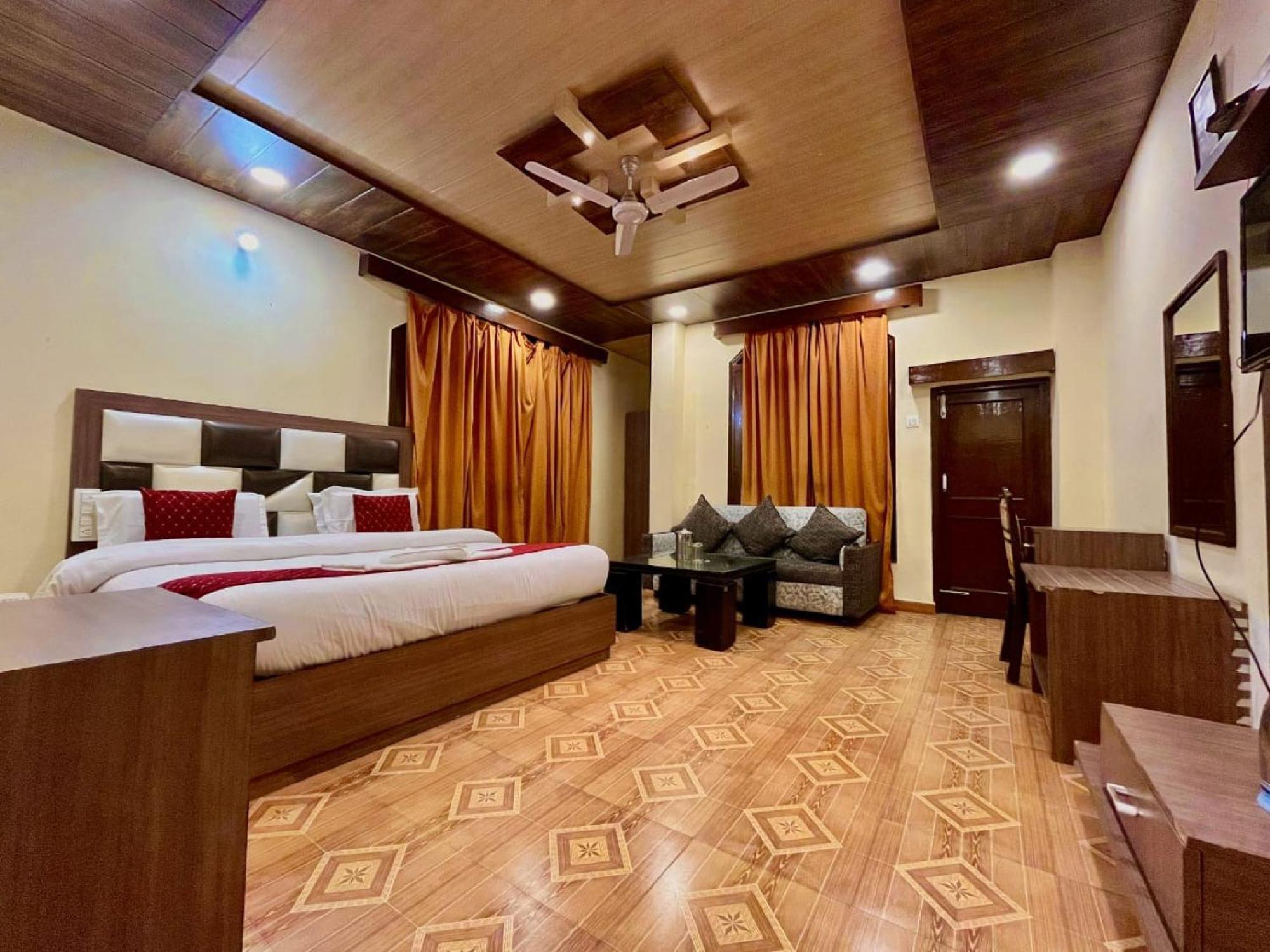Sparkle Star Resort Khajjiar エクステリア 写真